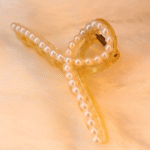 Jaanshu Peaarl hair clutcher
