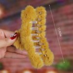 JAANSHU Premium Fur Hair Clutcher - Lightweight, Anti-Slip, Durable, Perfect for Thick & Fine Hair, All-Day Comfort & Everyday Styling. - Image 4